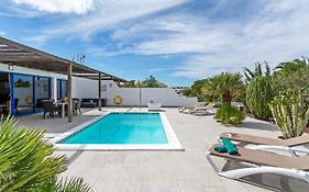 Villa Valentina Private Pool Playa Blanca By Pvl